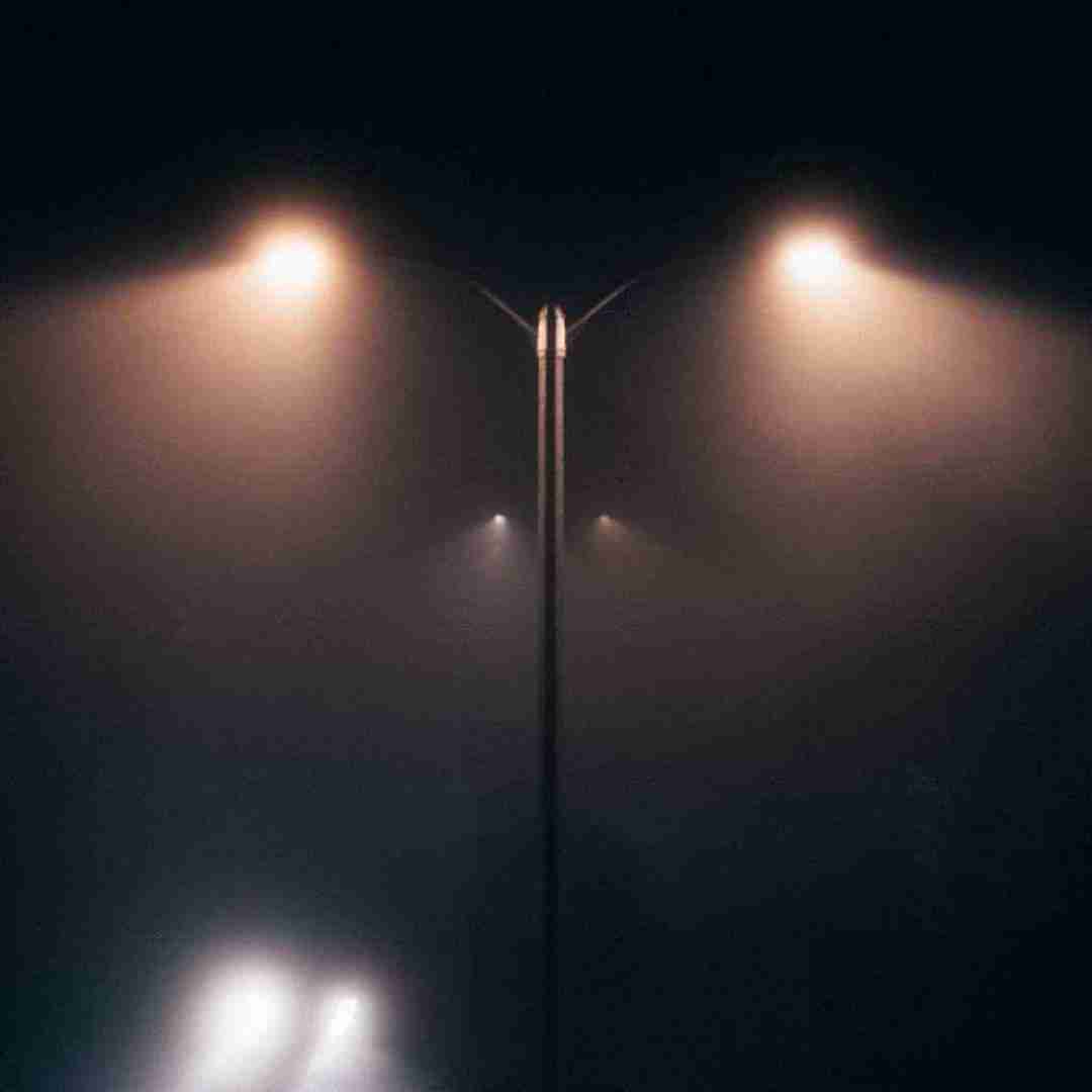 دانلود آهنگ من انگشت کردم حلقمو تورو بالاها بردمت برو