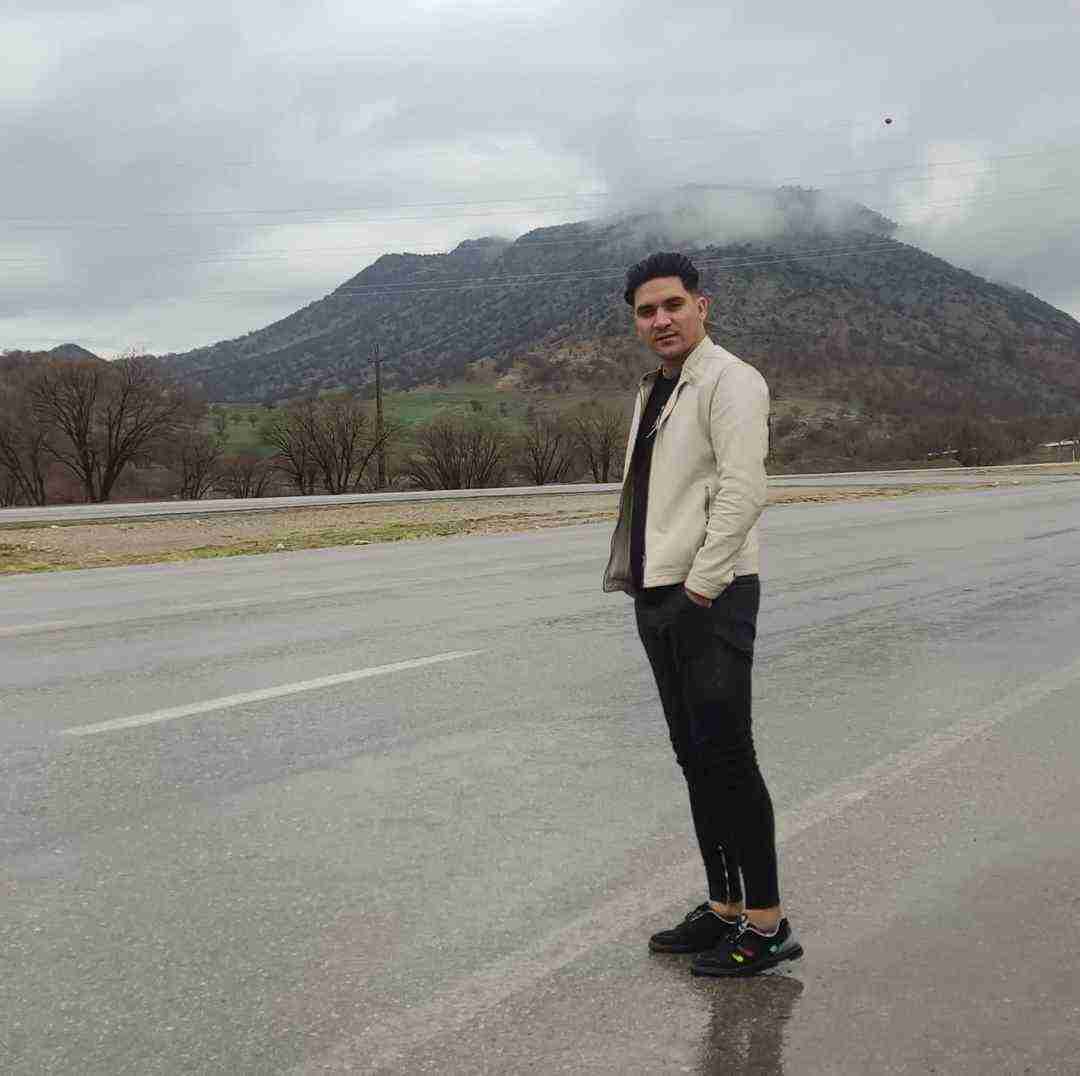 دانلود آهنگ سی او چشیا ناز مست محمد میرزایی