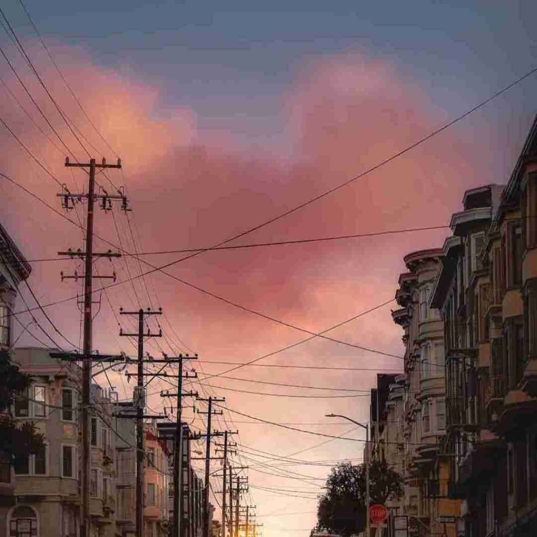 دانلود آهنگ منو با تنهاییام تنها بزار هی این روزا میگذره رد میشه 