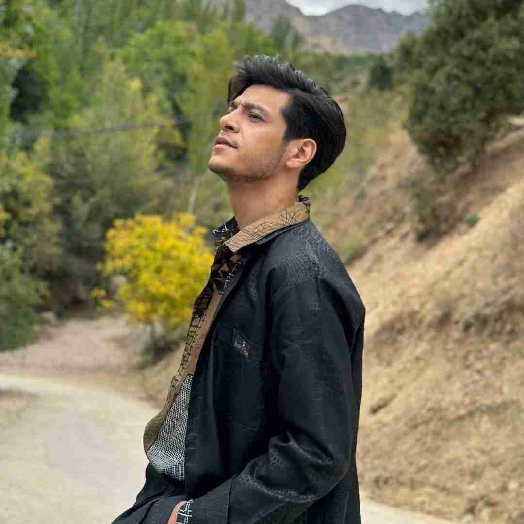 دانلود آهنگ اندی منگا گیتار گیتارا میرجلال نعمت اف