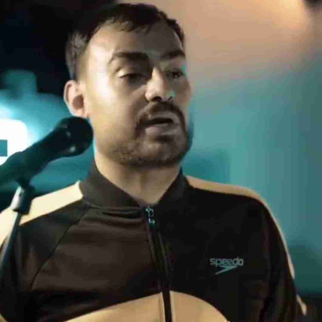 دانلود آهنگ ستارگان خاموش کردم گوش فلک مه کر کردم روح الله کرمی