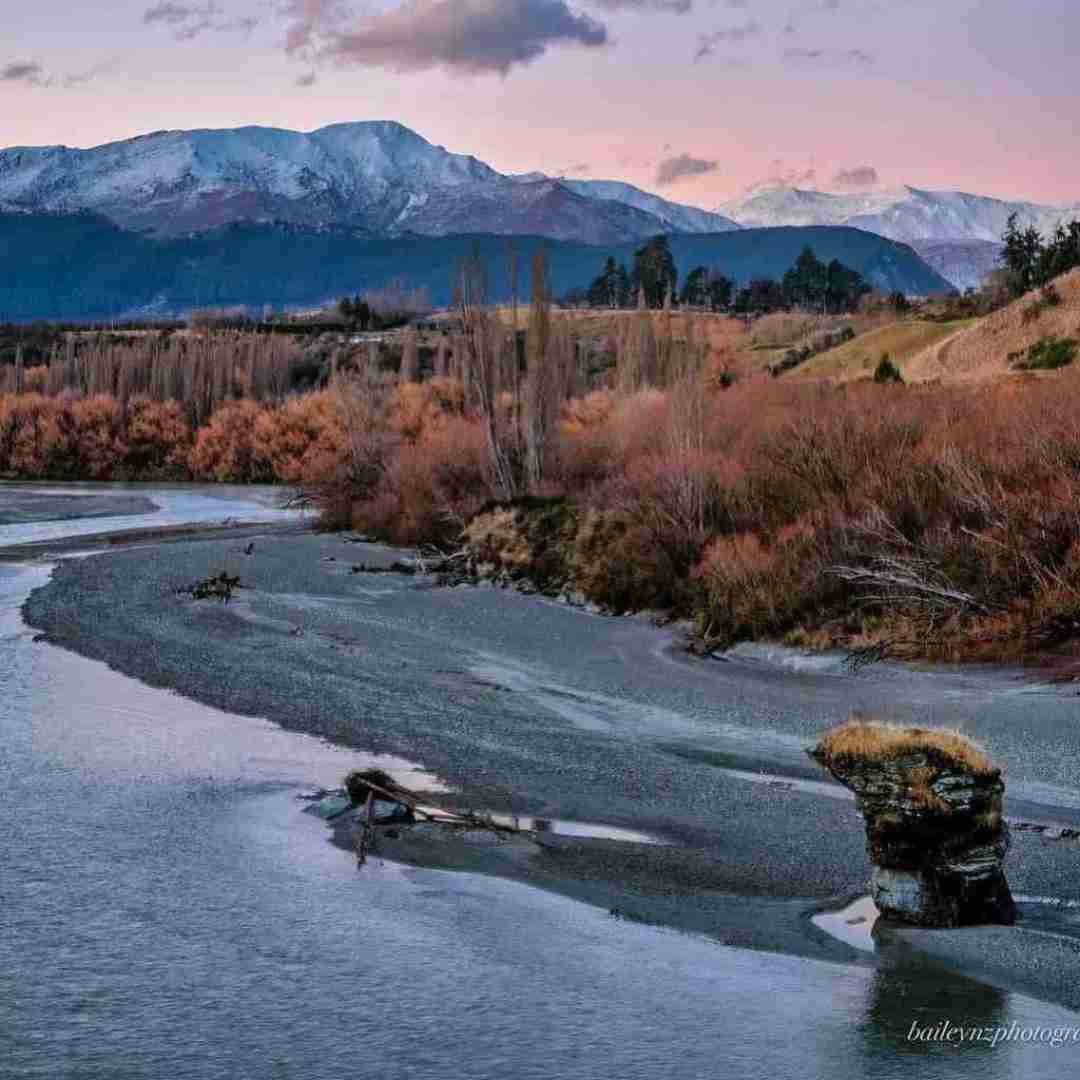 دانلود آهنگ حاضرم قر و قاطی بالا اصلا شما کجایین میگه بیداره ولی با کمک