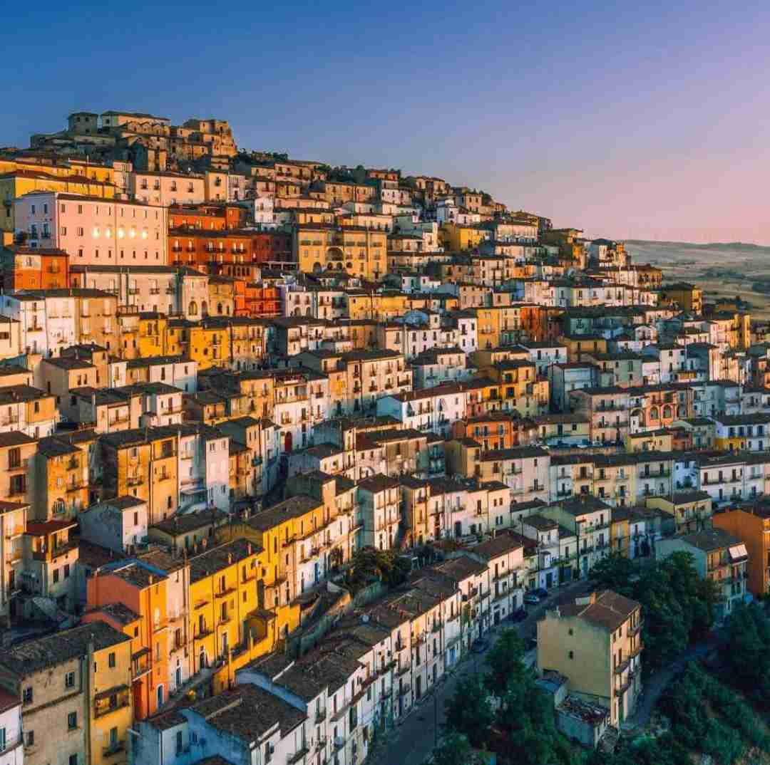 دانلود آهنگ از اونجایی شروع شد که من اونو دیدم با صدای پسر