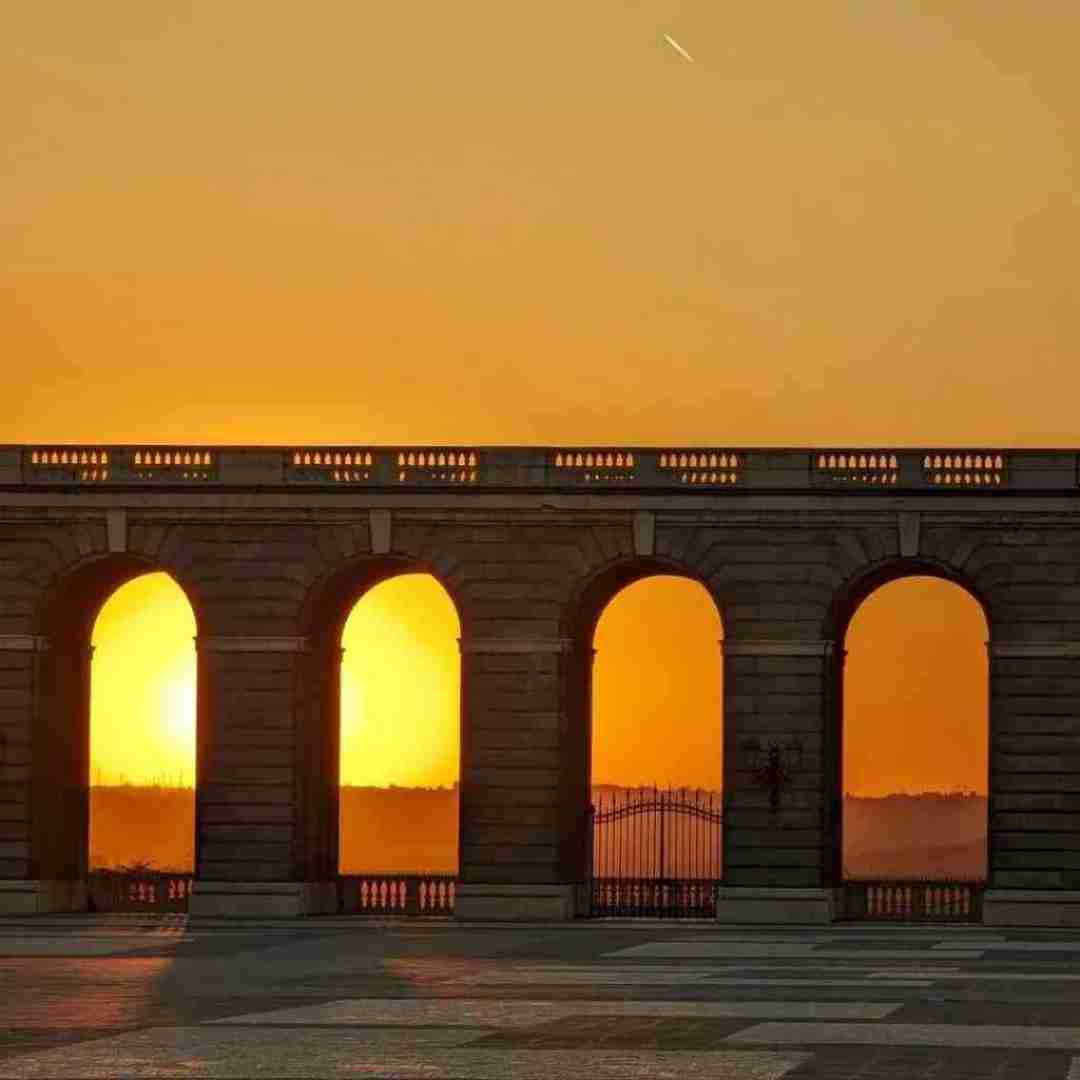 دانلود آهنگ منو ببین رشتی ام خیلی ام مشتی ام 