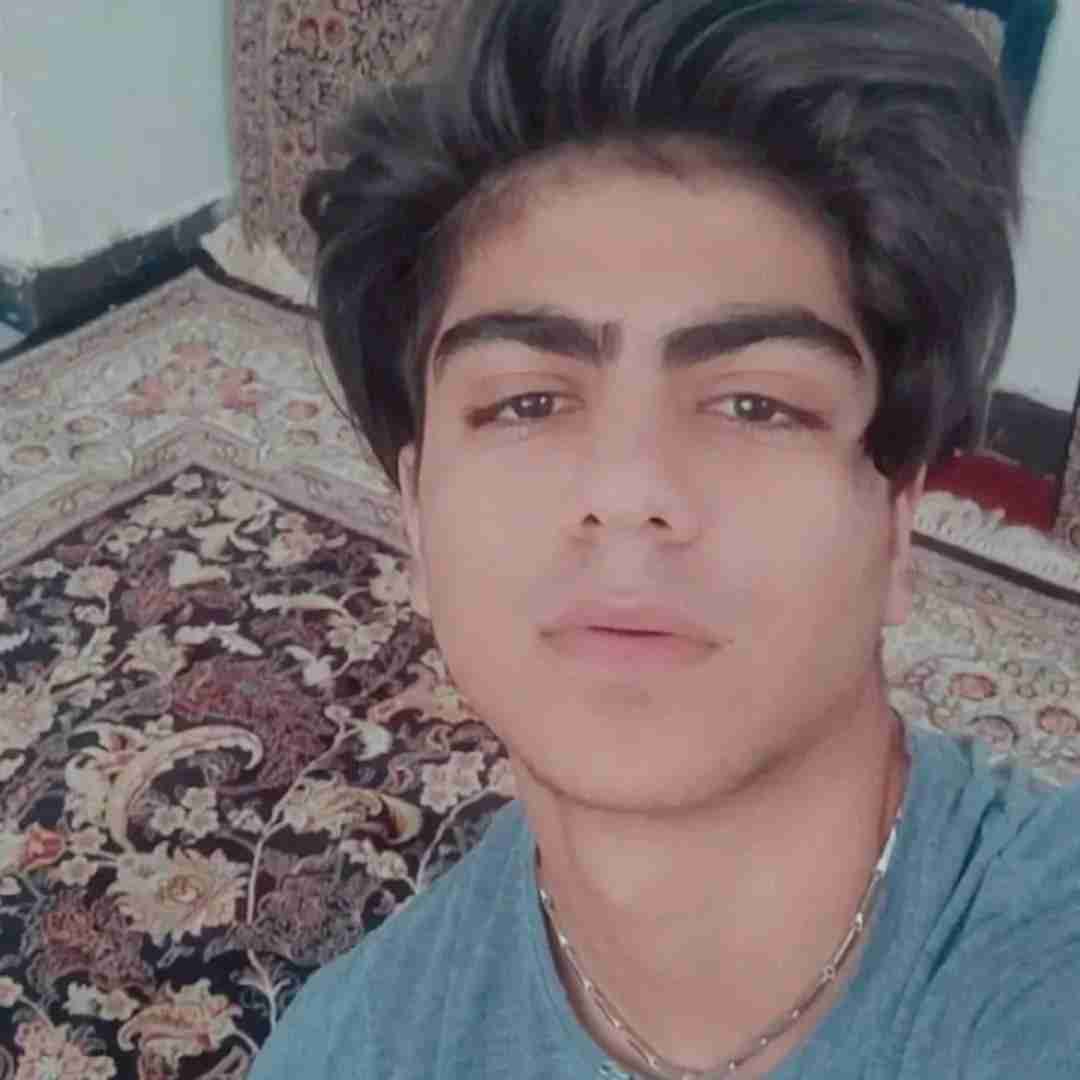 دانلود آهنگ تاریکه دنیای مه وقتی که تو نی دلام رضا الماسی