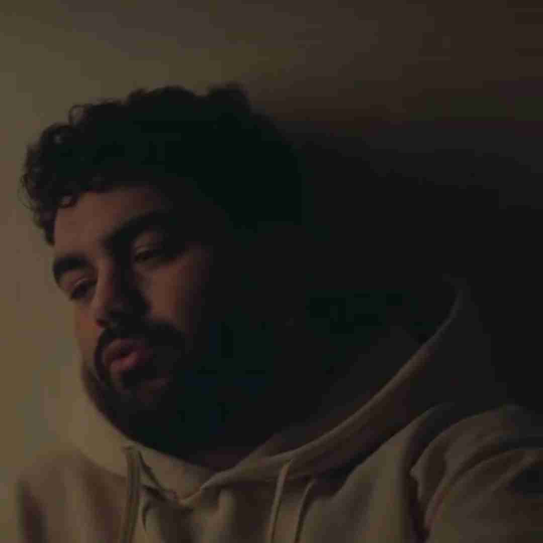 دانلود آهنگ بعضی شبا میزنه به سرم بیام آروم دلتو ببرم صالح تونز