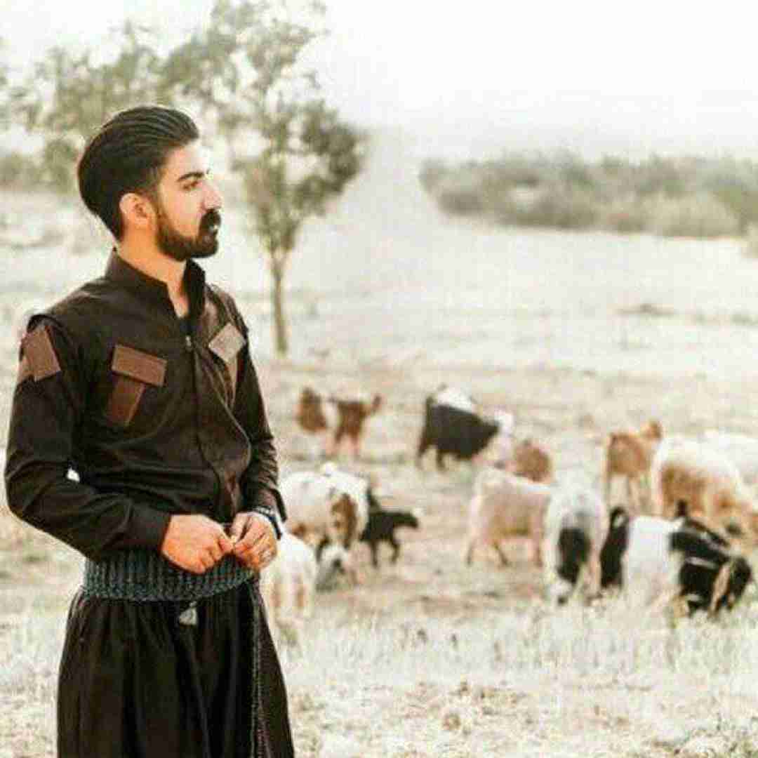 دانلود آهنگ باج میلاد غلامی