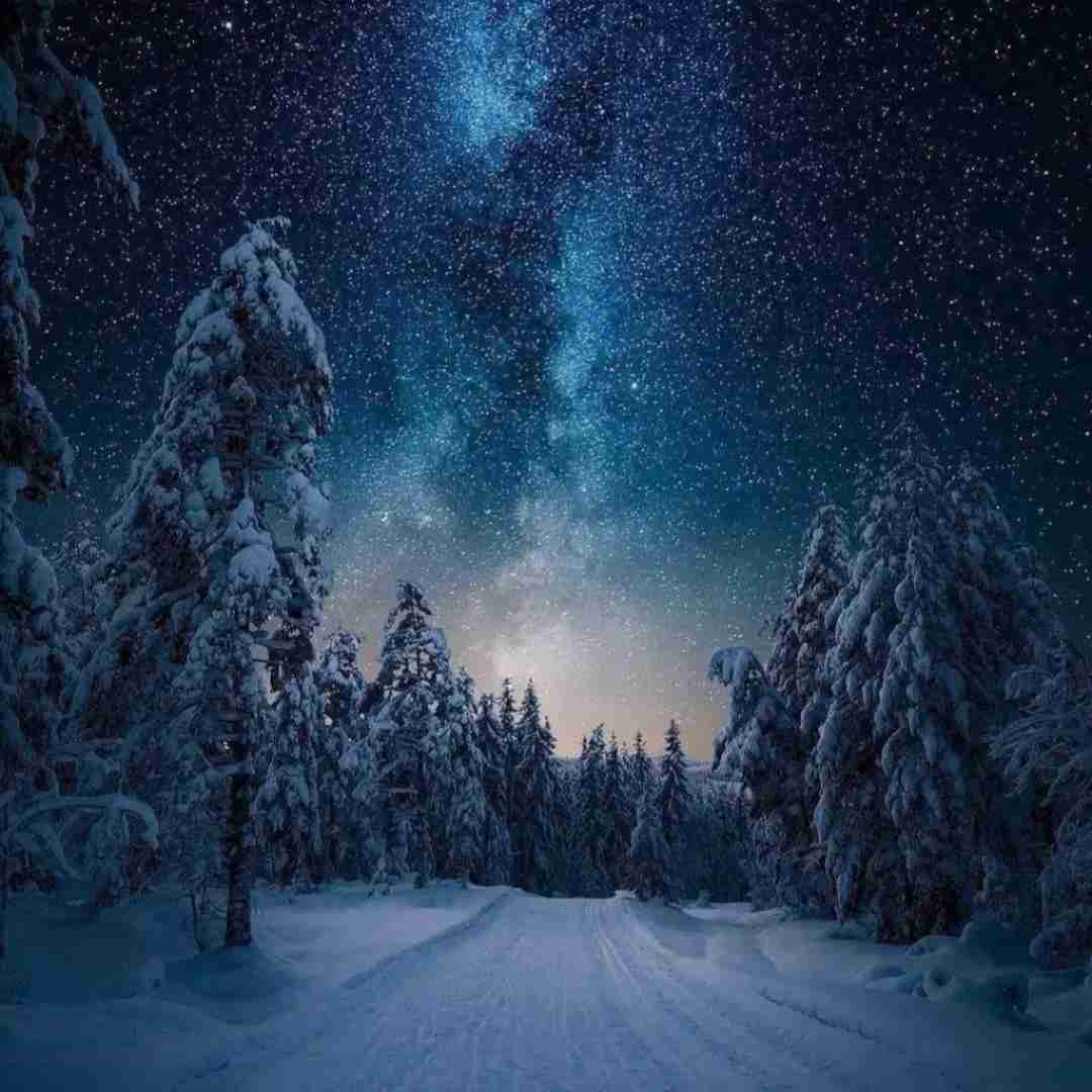 دانلود آهنگ بوی بودنت چه خوب مونده رو تنم 