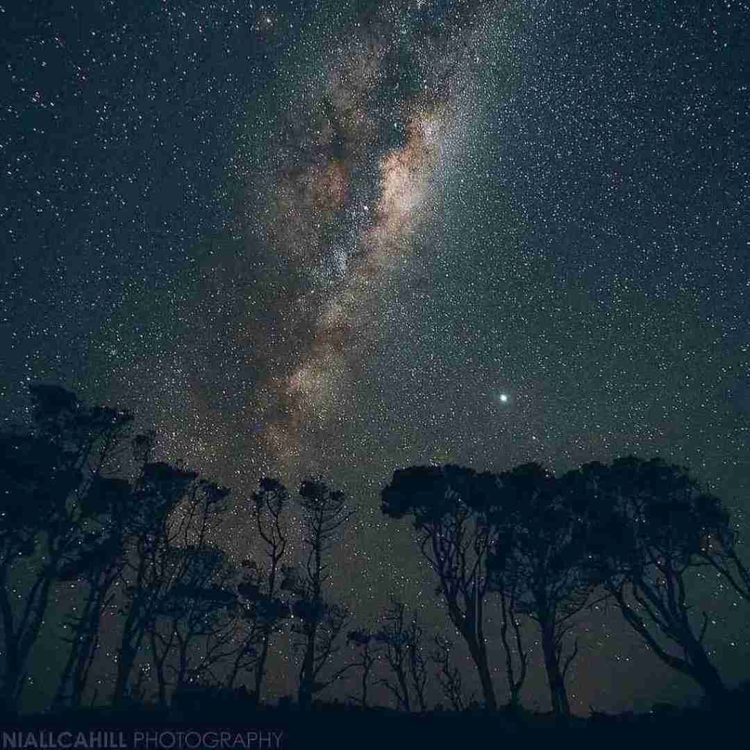 دانلود آهنگ برو جلو آینه به خودت برس 