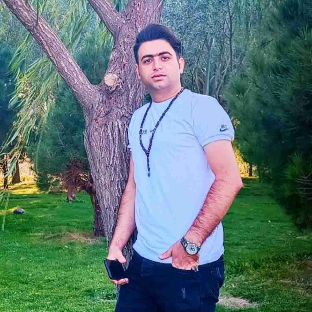 دانلود آهنگ یه روز میاد علی قنبری
