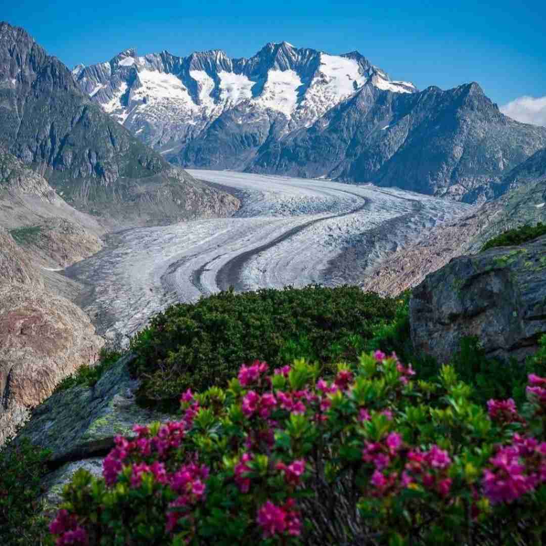دانلود آهنگ فرشته بودی واسه کارای بدم چهار صبح با خودم میگفتم 