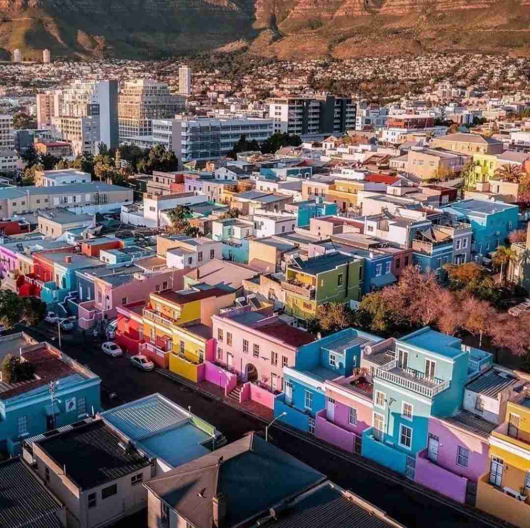 دانلود آهنگ خاله جون قربونتم آی خاله بلا گردونتم 