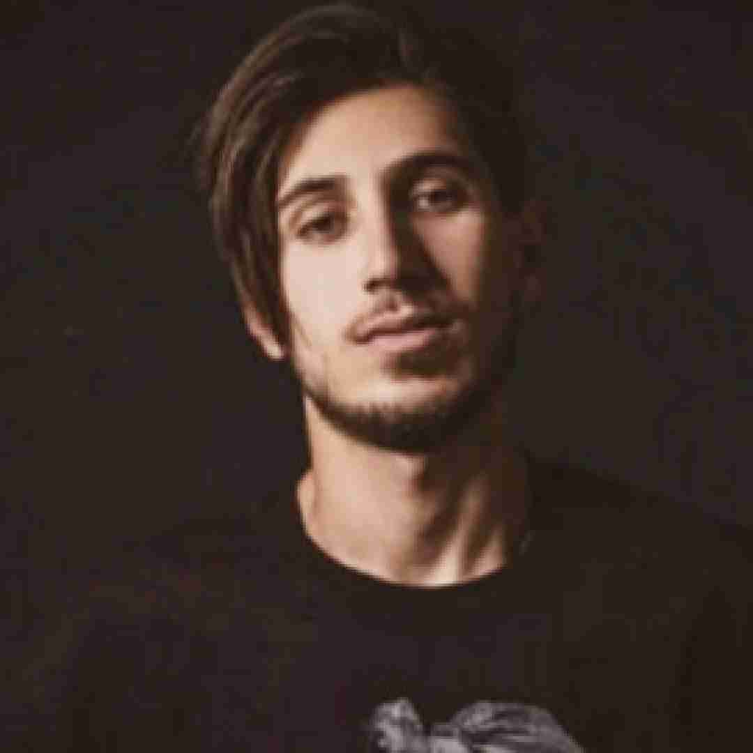 دانلود آهنگ لحظه و لحظه دلم حبس زندان یادته عرفان پند