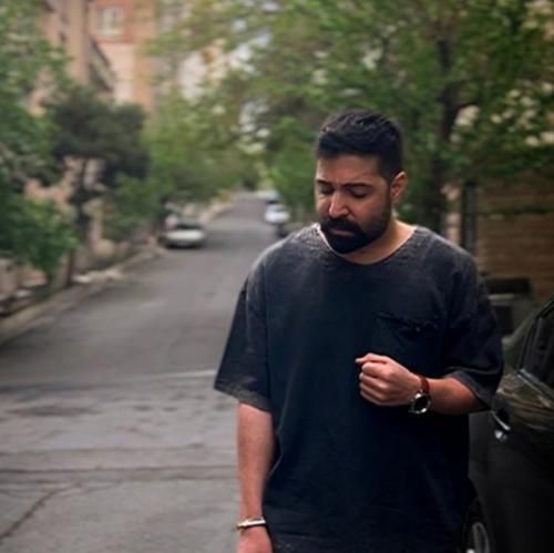 دانلود آهنگ چقد فاصله افتاده میون قلب تو با من حمید هیراد