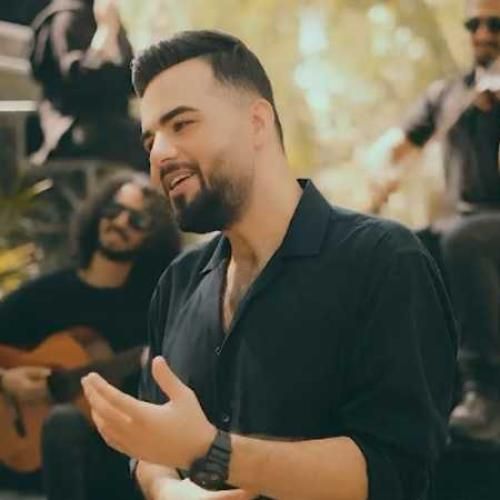 دانلود آهنگ دل و دﻟﺪارم ﺗﻮ ﻣﺎه ﺷﺐ ﺗﺎرم ﺗﻮ شاهین بنان
