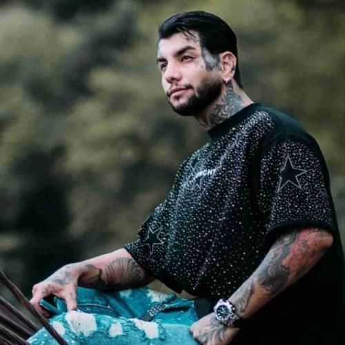 دانلود آهنگ بالا بپرین دافا آرایش غلیظ امیر راهی