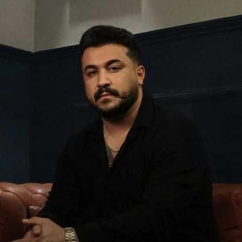 دانلود آهنگ ﺧﻮﺷﻰ ﻧﻴﺎﻣﺪ ﺑﻪ ﻗﻠﺐ ﻣﺎ ﻳﻪ رو راﺣﺖ از دﺳﺖ رضا کرمی تارا