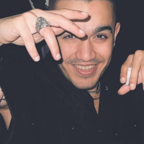 دانلود آهنگ جدید کودک درونم ازت متنفره یهو وسط راه شدی بدقلق از طاهاس