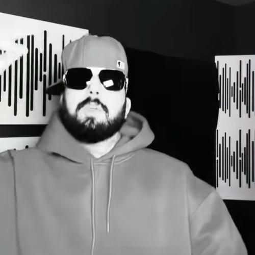 دانلود آهنگ شام آخر ویناک