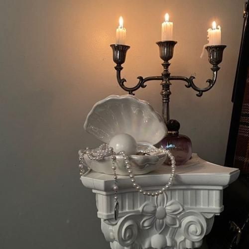 دانلود آهنگ میخندی شاید بعد تو این آدما منو نفهمن