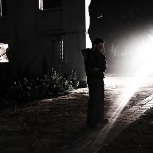 دانلود آهنگ رخت سیاه آرون